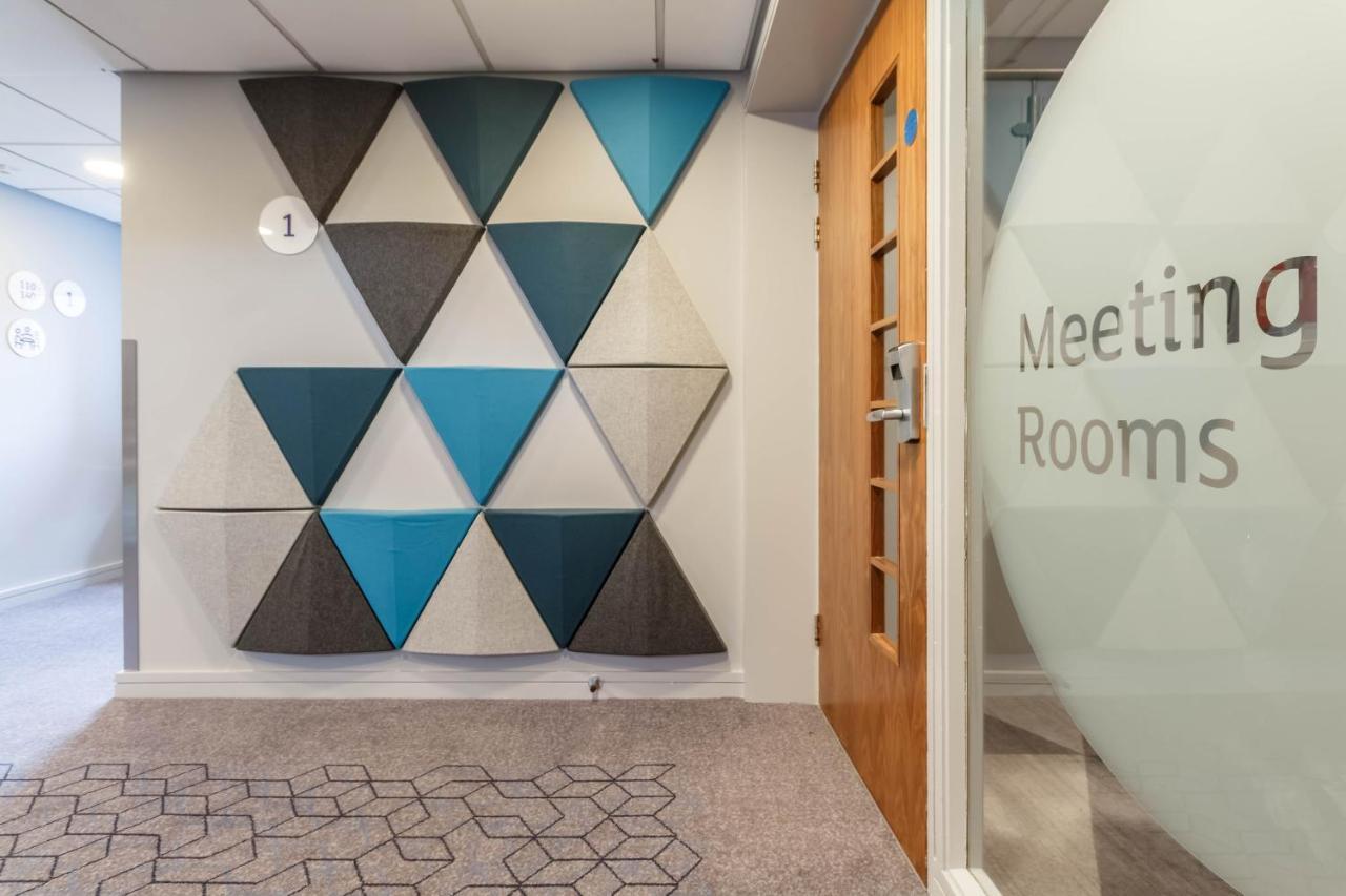 Holiday Inn Express Walsall M6, J10 By Ihg Extérieur photo