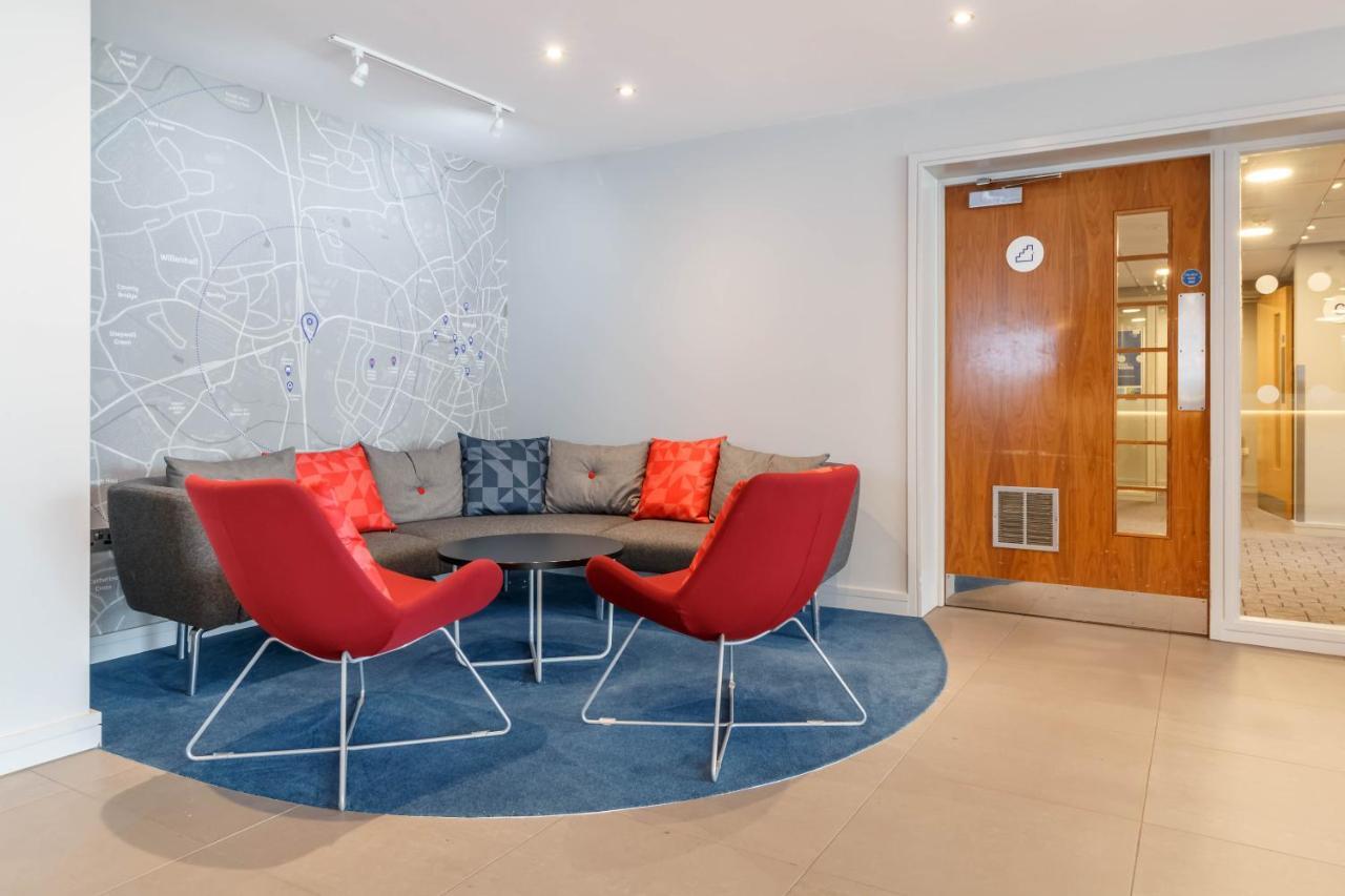 Holiday Inn Express Walsall M6, J10 By Ihg Extérieur photo